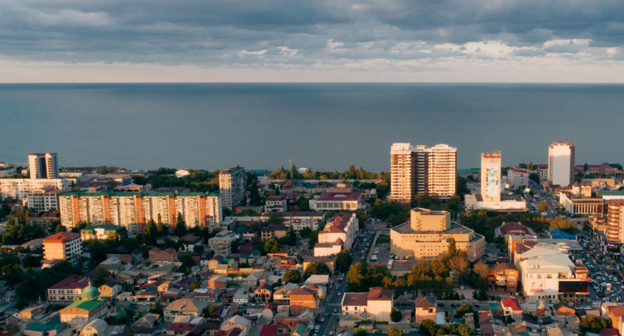 Makhachkala. Screenshot of the photo https://web.archive.org/web/20220706033751/https://mkala.ru/mycity/media/29 Makhachkala. Screenshot of the photo https://web.archive.org/web/20220706033751/https://mkala.ru/mycity/media/29