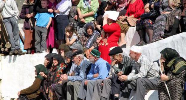Residents of the village of Karata, Akhvakh District of Dagestan, at a rally on their land issue, September 12, 2011. Photo by the "Caucasian Knot"