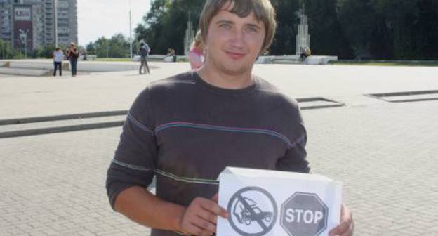 Protester against high gasoline prices, Rostov-on-Don, September 24, 2011. Photo by Olesya Dianova for the "Caucasian Knot"