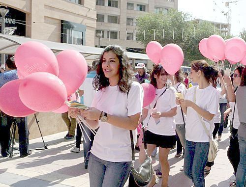 Action "Week of Freedom", organized by the Centre for Freedom of Information (CFI). Participants in T-shirts ''You have the right to be informed'' in the central street of Yerevan, September 21, 2011. Photo by Armine Martirosyan for the "Caucasian Knot"