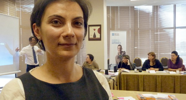 Lilith Kalantaryan, who is in charge of British Council's programmes, at the training session for women-candidates for MPs; Yerevan, April 4, 2012. Photo by Armine Martirosyan for the "Caucasian Knot"