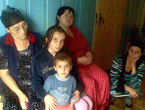 Refugees in the TAC "Promzhilbaza", Karabulak, Ingushetia, September 19, 2012. Photo provided by hunger-strikers