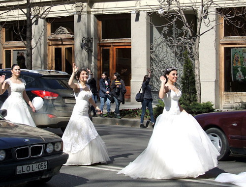 Participants of the action "Happy Georgia"  marche along the Rustaveli Avenue. Tbilisi, Georgia, March 14, 2013. Photo by Edita Badasyan for the "Caucasian Knot"