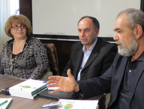 Zhanna Krikorova, Ashot Beglaryan and Robert Askaryan at the presentation of the third issue of the literary and journalistic almanac "Southern Caucasus". Nagorno-Karabakh, Stepanakert, April 3, 2013. Photo by Alvard Grigoryan for the "Caucasian Knot"