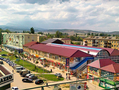 Buinaksk, Dagestan. Photo by Marat Arslangereev, http://www.odnoselchane.ru/