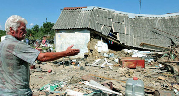 Consequences of the flood disaster in Krymsk, July 2012. Photo by Evgeniy Smirnov, http://www.yuga.ru/