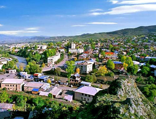 Akhaltsikhe city in region Samtskhe-Javakheti, Georgia. Photo: Tatia Gogoladze, http://ru.wikipedia.org/