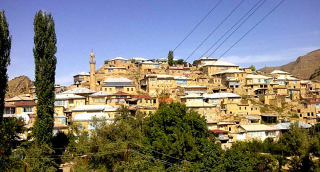 Kuma village, Lak District of Dagestan. Photo by Gadzhi Omarov, http://www.odnoselchane.ru/ 