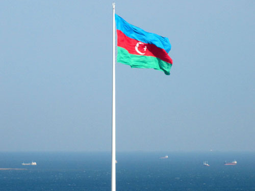 Flag of Azerbaijan. Photo: Moonsun1981, http://commons.wikimedia.org/