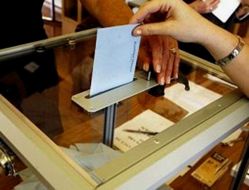 Voting box. Photo: http://novosti.az/