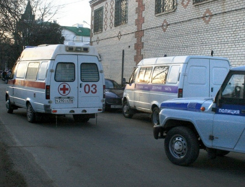 Police and emergency cars. Photo by press service of the Stavropol Territory Department of Ministry of Internal Affairs, http://26.mvd.ru