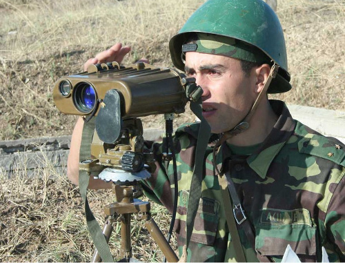 A soldier of the Armed Forces of Nagorno-Karabakh on a frontier. Photo http://www.nkrmil.am/