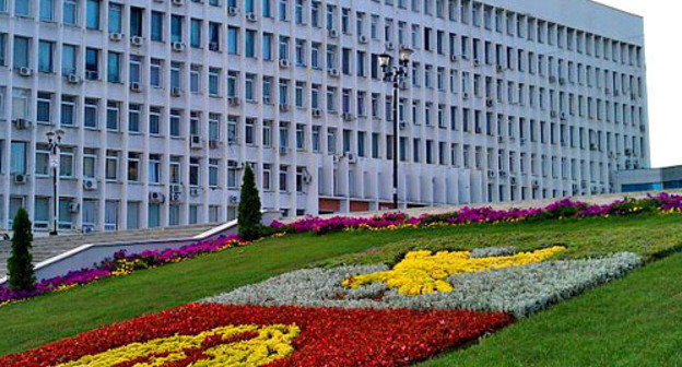 Pyatigorsk Administration. Photo: Alen Katin, http://commons.wikimedia.org/