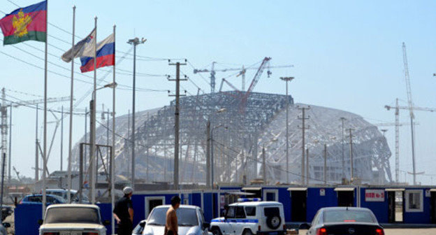 Checkpoint of Olympic park. Sochi, June 27, 2013. Photo by Svetlana Kravchenko for the ‘Caucasian Knot’