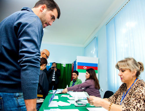 Presidential election in Azerbaijan. In a photo: one of the polling stations in Baku. October 9, 2013. Photo by Aziz Karimov for the "Caucasian Knot"