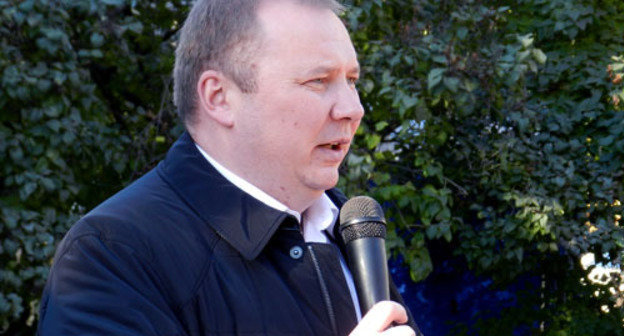 Nikolai Parshin, First Secretary of the Stalingrad Regional Committee of the CPRF, at the meeting with voters. Volgograd, October 15, 2013. Photo by Tatiana Filimonova for the ‘Caucasian Knot’. 