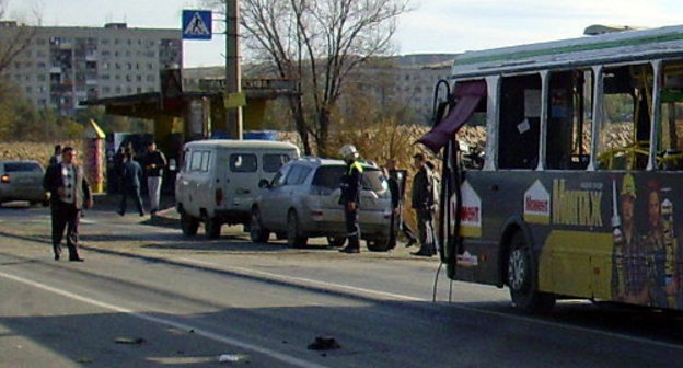 Exploded bus in the Krasnoarmeisky District of Volgograd. October 21, 2013. Photo by EMERCOM of Russia in Volgograd region, http://www.34.mchs.gov.ru/