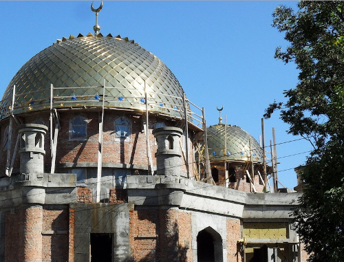 Mosque in Kislovodsk under construction. October 2012. Photo: http://zlatosfera.ru