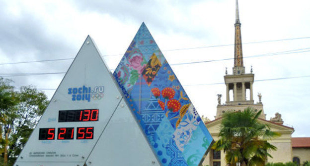 Olympic Clock in Sochi. Photo by Svetlana Kravchenko for the "Caucasian Knot"