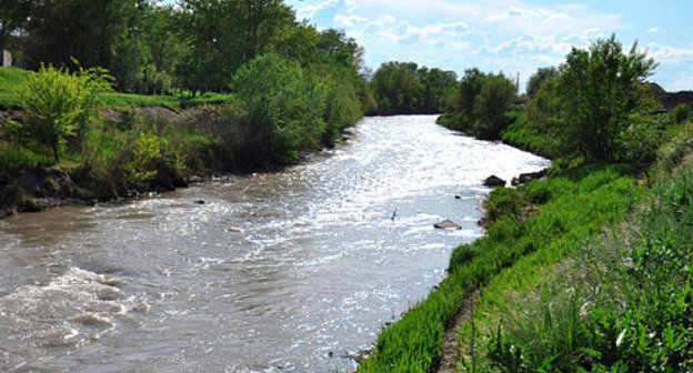 River Malka in the settlement Prokhladny. Kabardino-Balkaria. Photo: Doran an Teg, http://commons.wikimedia.org/