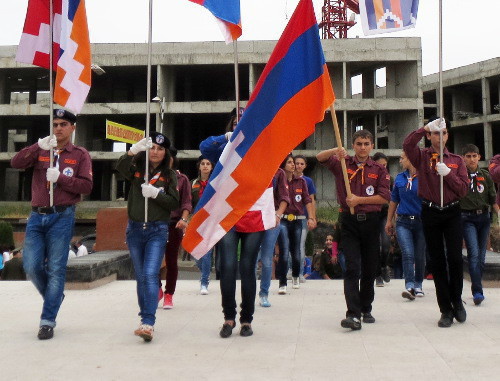 Festivities on the 22nd anniversary of Nagorno-Karabakh independence. Stepanakert, September 2, 2013. Photo by Alvard Grigoryan for the ‘Caucasian Knot’. 