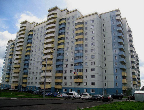 Moscow apartment house at Busilova street, where a Dagestani woman was found killed. Photo: baxmypka, http://wikimapia.org