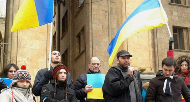 Tbilisi, December 8, Rally in support of the European integration of Ukraine. Photo by Valentin Zadorozhny, http://www.facebook.com/ 