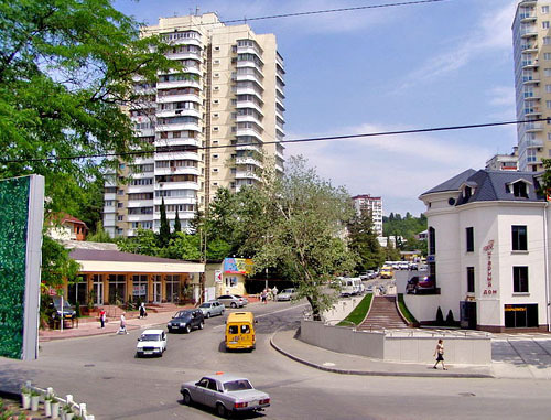 Areda district in Sochi. Photo by V.Solomin, http://ru.wikipedia.org/