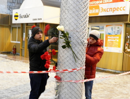 Volgograd, December 30, 2013. At the spot of the trolleybus explosion near Kachinsky market in Volgograd. Photo by Tatyana Filimonova for the "Caucasian Knot"