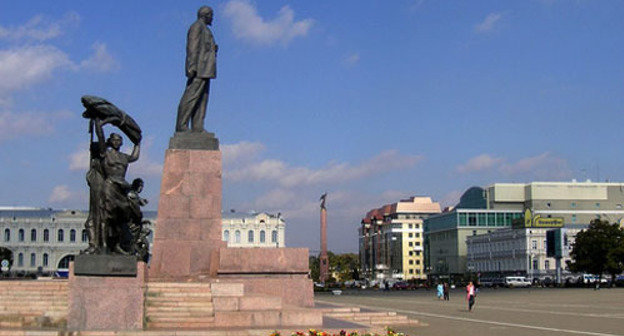 Stavropol. Photo by www.flickr.com/photos/nick_touz