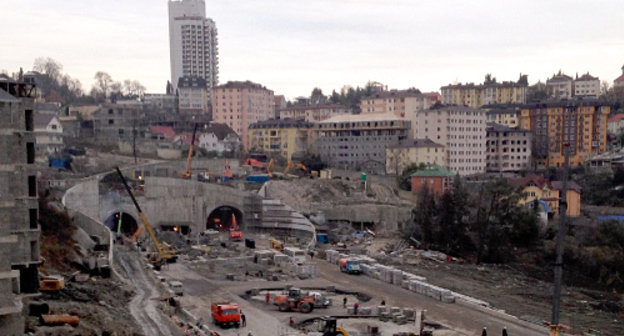 Alternative road for Kurortny Avenue in Sochi. January 7, 2014. Photo by Svetlana Kravchenko for the ‘Caucasian Knot’. 