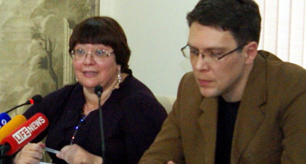 Authors of the report "Northern Caucasus: Quo Vadis?" Irina Starodubrovskaya and Konstantin Kazenin. Moscow, January 14, 2014. Photo by Aida Magomedova for the "Caucasian Knot"