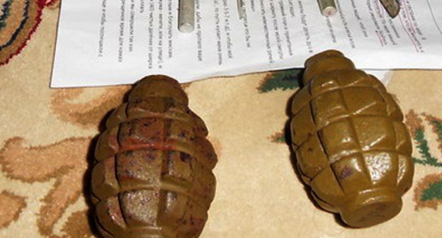 F-1 grenades with fuses. Photo NAC, http://nac.gov.ru/