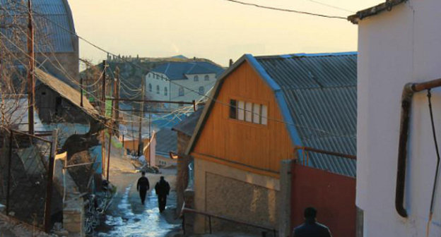 Makhachkala, Tarki village. Photo by Shamil Shangriev, http://www.odnoselchane.ru 