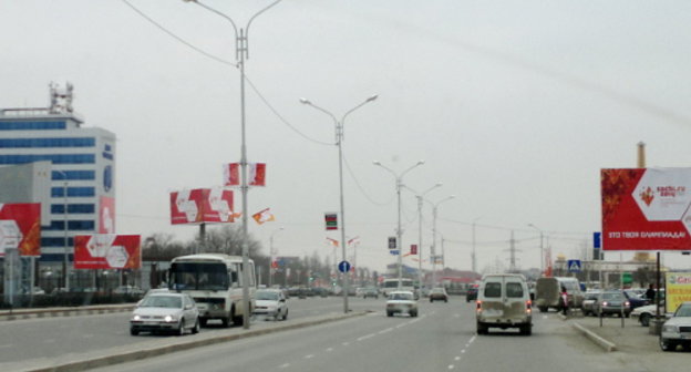 Chechnya, Grozny, sector of the Olympic Torch Relay route. January 26, 2014. Photo by the "Caucasian Knot"