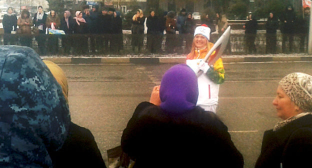 Welcoming the Olympic Flame in Grozny. January 28, 2014. Photo by the "Caucasian Knot"