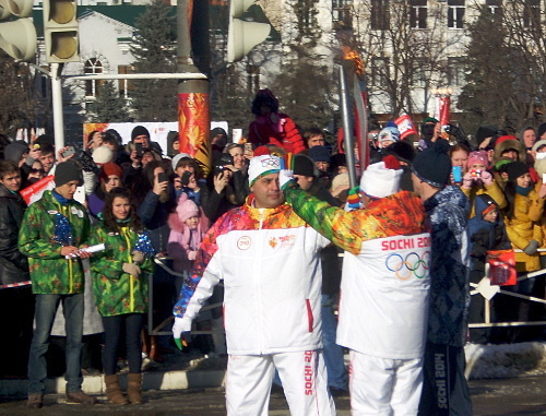 Olympic Torch Relay in the city of Maikop, February 3, 2014. Photo by Oleg Chaly for the ‘Caucasian Knot’.