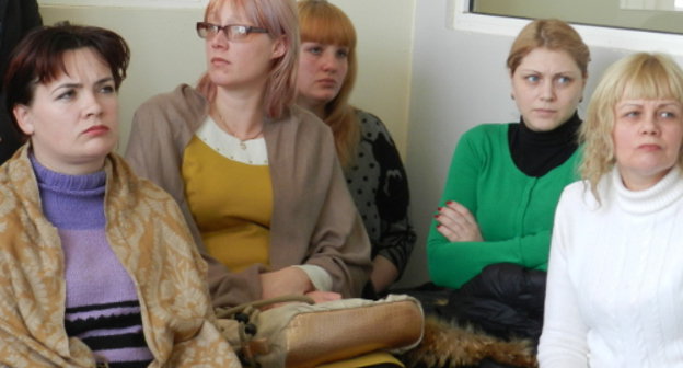 Press-conference of parents of many children and parents of children with disabilities, Volgograd, February 3, 2014. Photo by Tatiana Filimonova for the ‘Caucasian Knot’. 