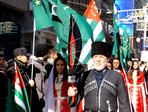 Rally to protest Sochi Olympics, Istanbul, February 2, 2013. Photo by Irma Kreiten, http://sochi2014-nachgefragt.blogspot.com.tr/