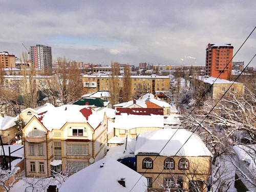 Makhachkala, Dagestan. Photo by Shamil Magomedov, odnoselchane.ru