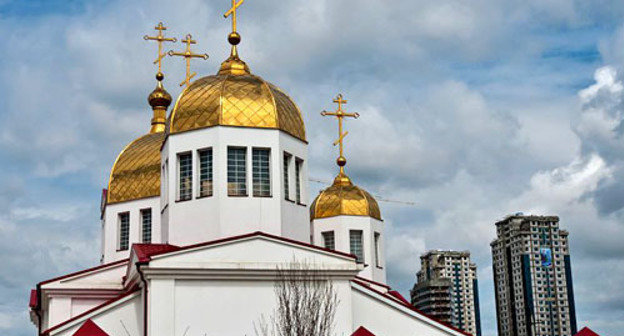 Michael the Archangel Church in Grozny, built in 1892. Photo: Krasnov Sergei, http://commons.wikimedia.org/