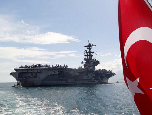 US Navy aircraft carrier "George Bush" in Antalya port of Turkey, March 9, 2014. Photo: U.S. Navy photo by Mass Communication Specialist 1st Class Eric S. Garst/Released, http://www.navy.mil/view_image.asp?id=172898 