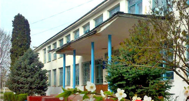 The secondary school of the village of Nizhny Cherek of the Urvan District of the KBR. Photo by the acting school principal Lyudmila Schekikhacheva