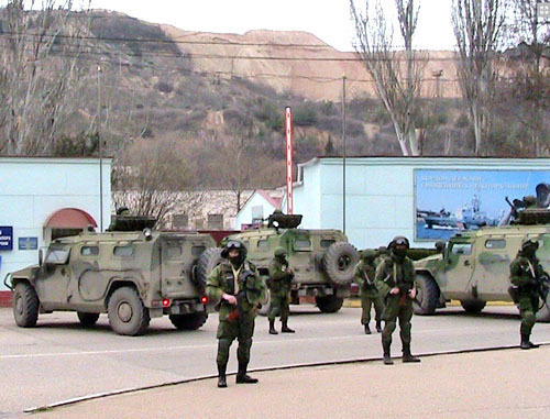 Military equipment in Crimea. March 2014. Photo: frontier service of Ukraine, http://dpsu.gov.ua/ru/about/news/news_3491.htm