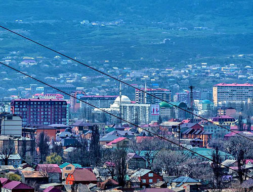 Makhachkala, Dagestan. Photo by Timur Agirov, http://www.odnoselchane.ru/