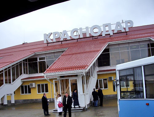 Krasnodar airport. Photo: Mikhail Petrov, http://commons.wikimedia.org/