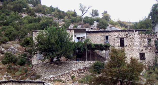 Traditional Armenian House in Kesab, Syria, 2007. Photo: Bolsetsi, http://commons.wikimedia.org