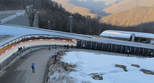 The sledge-and-bobsleigh track. Krasnodar region, February 2014. Photo by Tatyana Ukolova for the "Caucasian Knot"