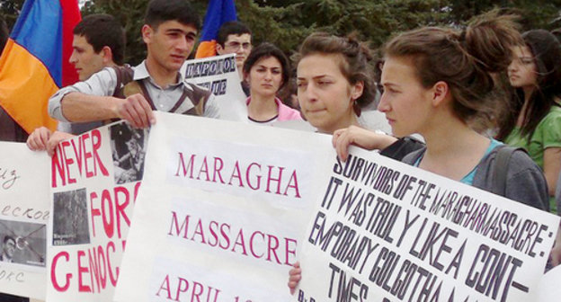 Mourning procession in memory of the victims of the tragic events of 1992 in the village of Maraga. Nagorno-Karabakh, Stepanakert, March 9, 2012. Photo by Alvard Grigoryan for the "Caucasian Knot"