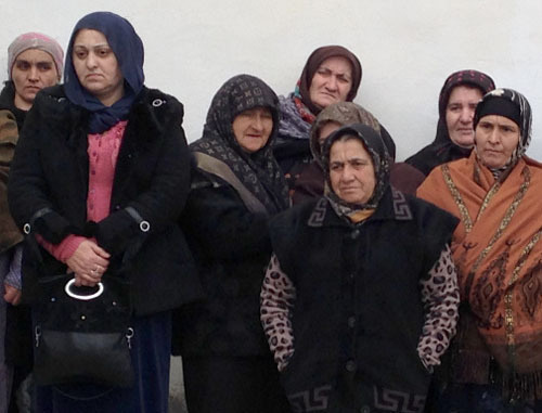 Residents of Untsukul District during the meeting in Irganai village. Dagestan, March 5, 2014. Photo by Patimat Makhmudova for the ‘Caucasian Knot’. 